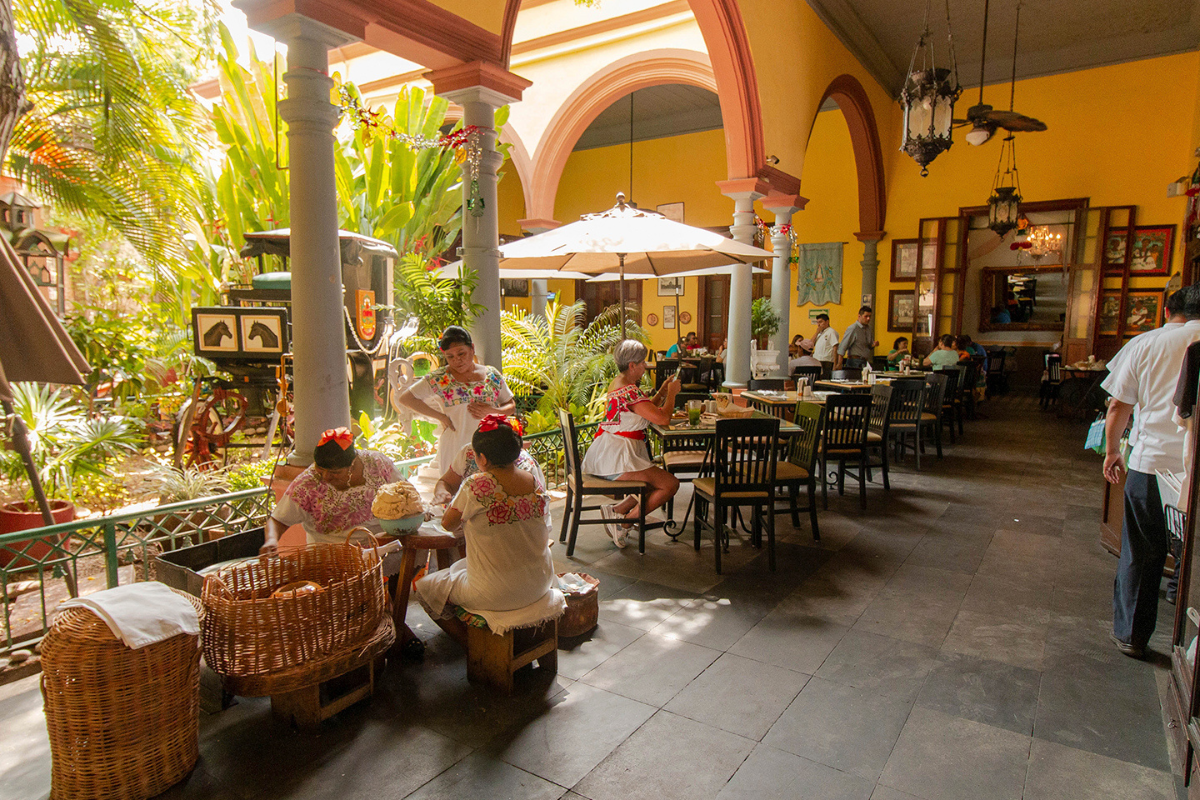 La Chaya Maya Casona